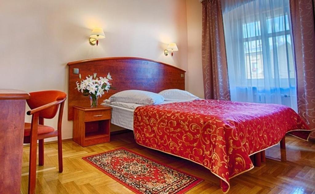 Hotel Restauracja Caspar Jelenia Gora Room photo